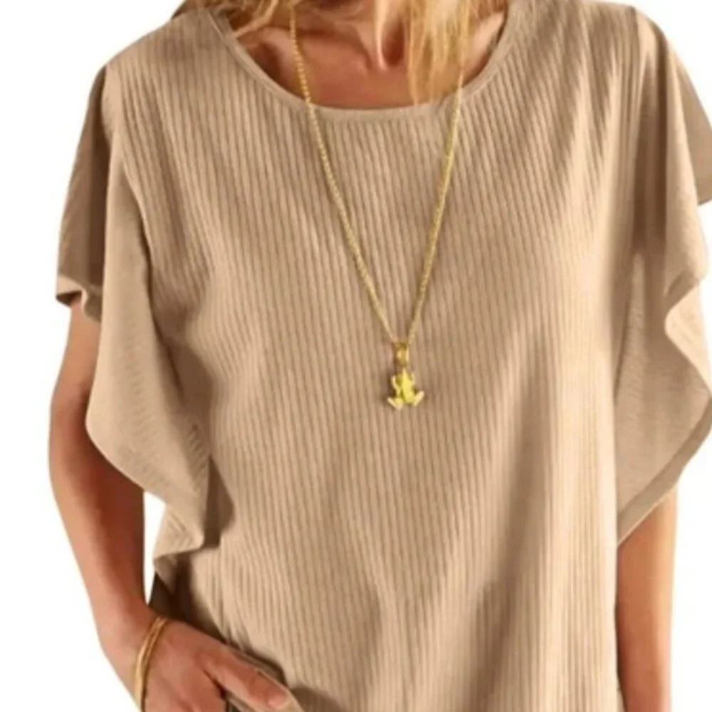 ✨ New Ribbed Flutter Sleeve Top – Beige, Size Medium ✨ - Picture 4 of 4